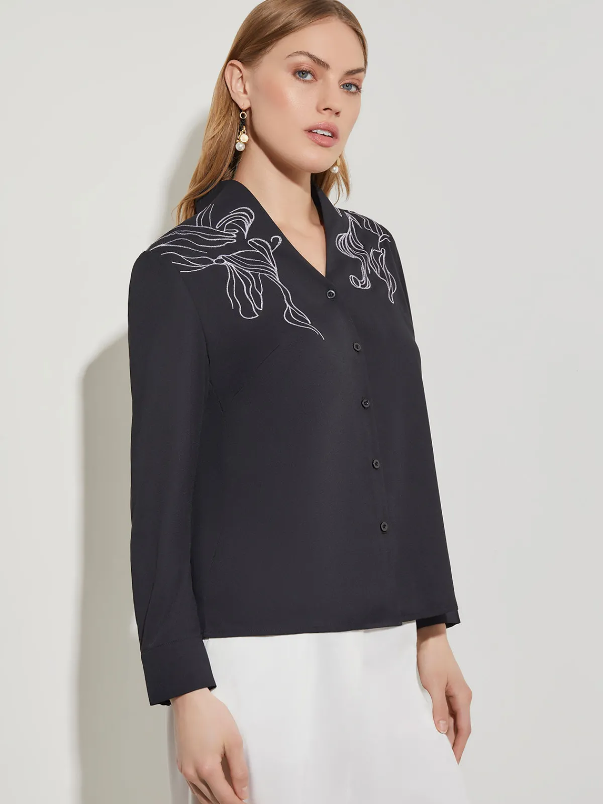 Blouses & Shirts|Tops & Tees|Misook Abstract Stitch Embroidered Button-Front Crepe Blouse Black/White