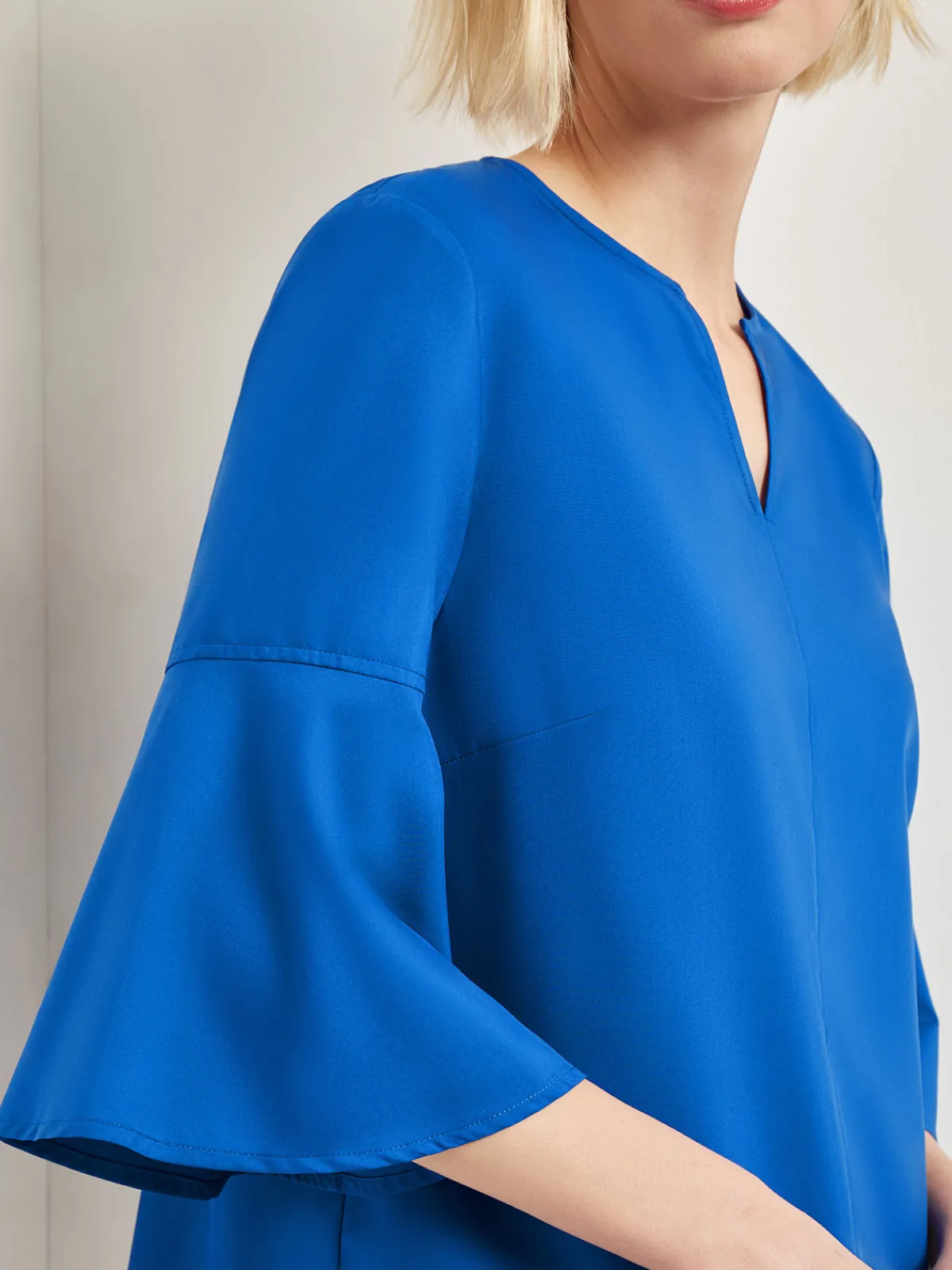 Blouses & Shirts|Tops & Tees|Misook Bell Sleeve Woven Blouse LyonsBlue