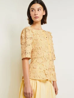 Blouses & Shirts|Tops & Tees|Misook Belted Button Front Blouse - Floral Applique Woven PaleGold