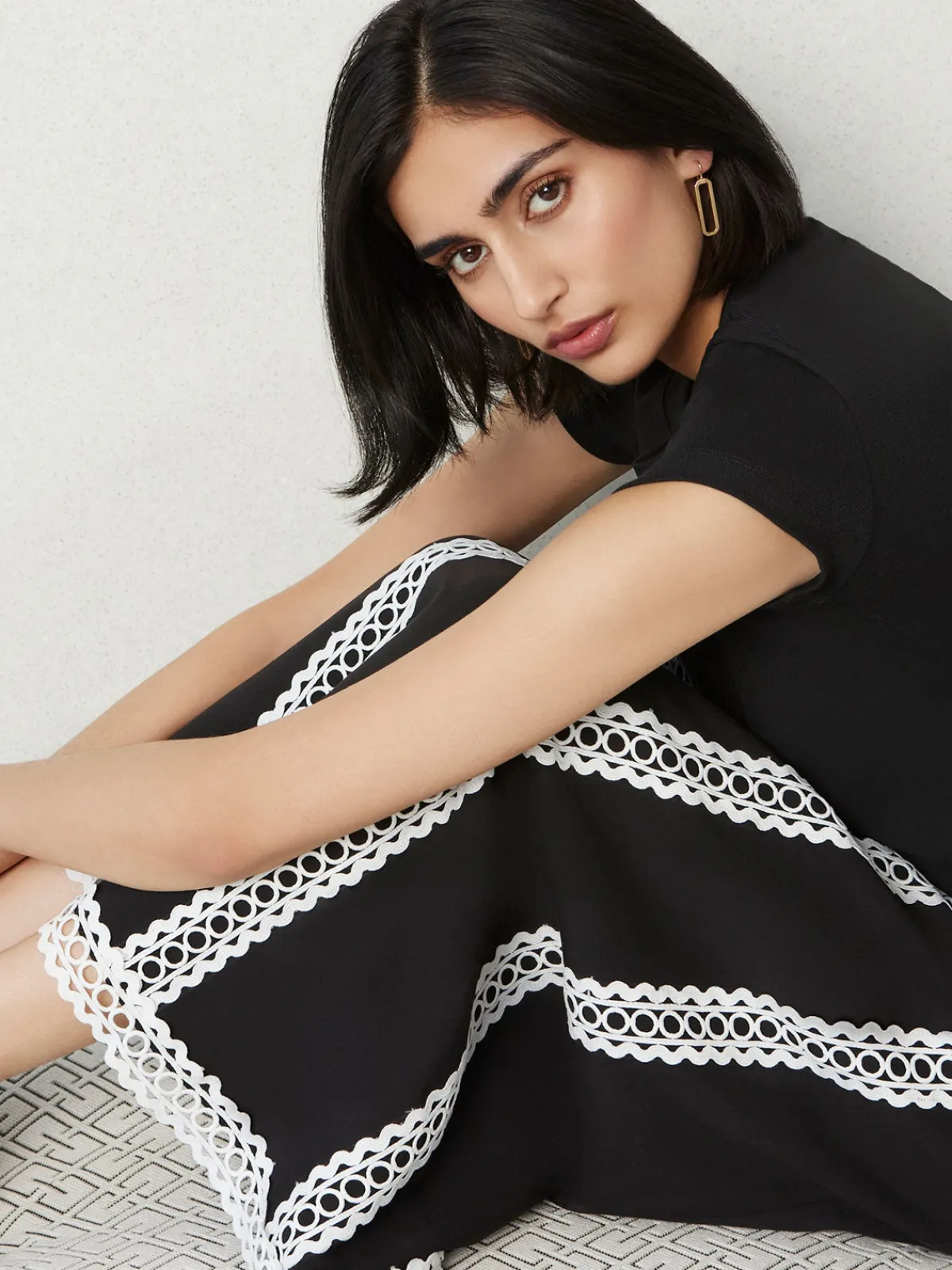 Skirts|Misook Maxi A-Line Skirt - Eyelet Trim Woven Twill Black/White