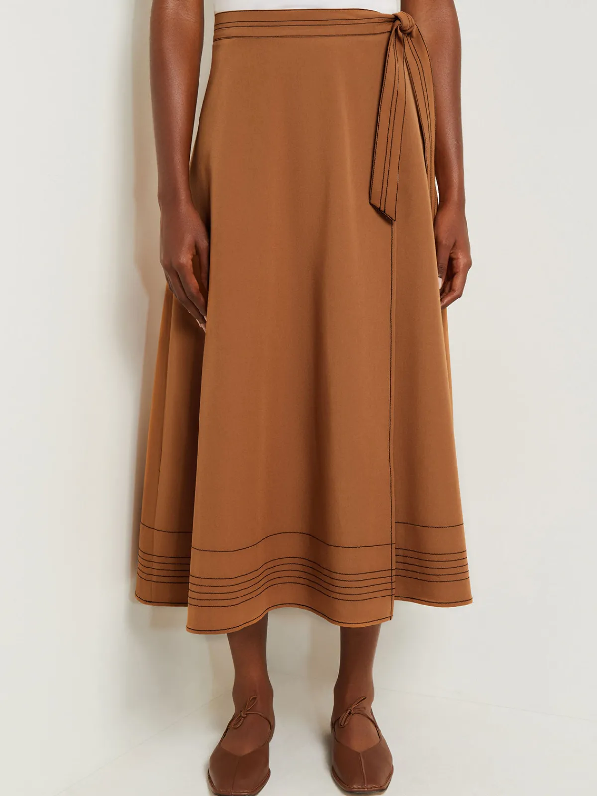 Skirts|Misook Maxi Wrap Skirt - Contrast Stitch Woven Twill Copper/Black