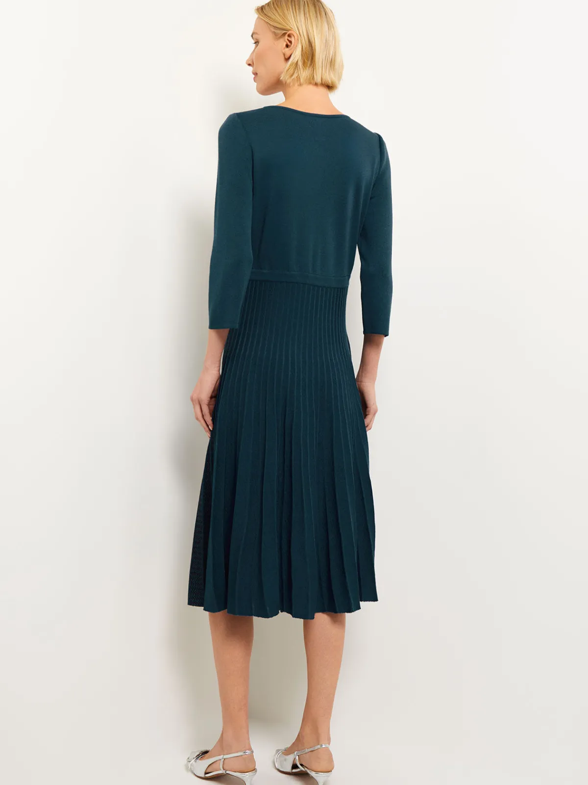 Dresses|Misook Pleated Contrast Panel Soft Knit Dress MarineTeal/Black