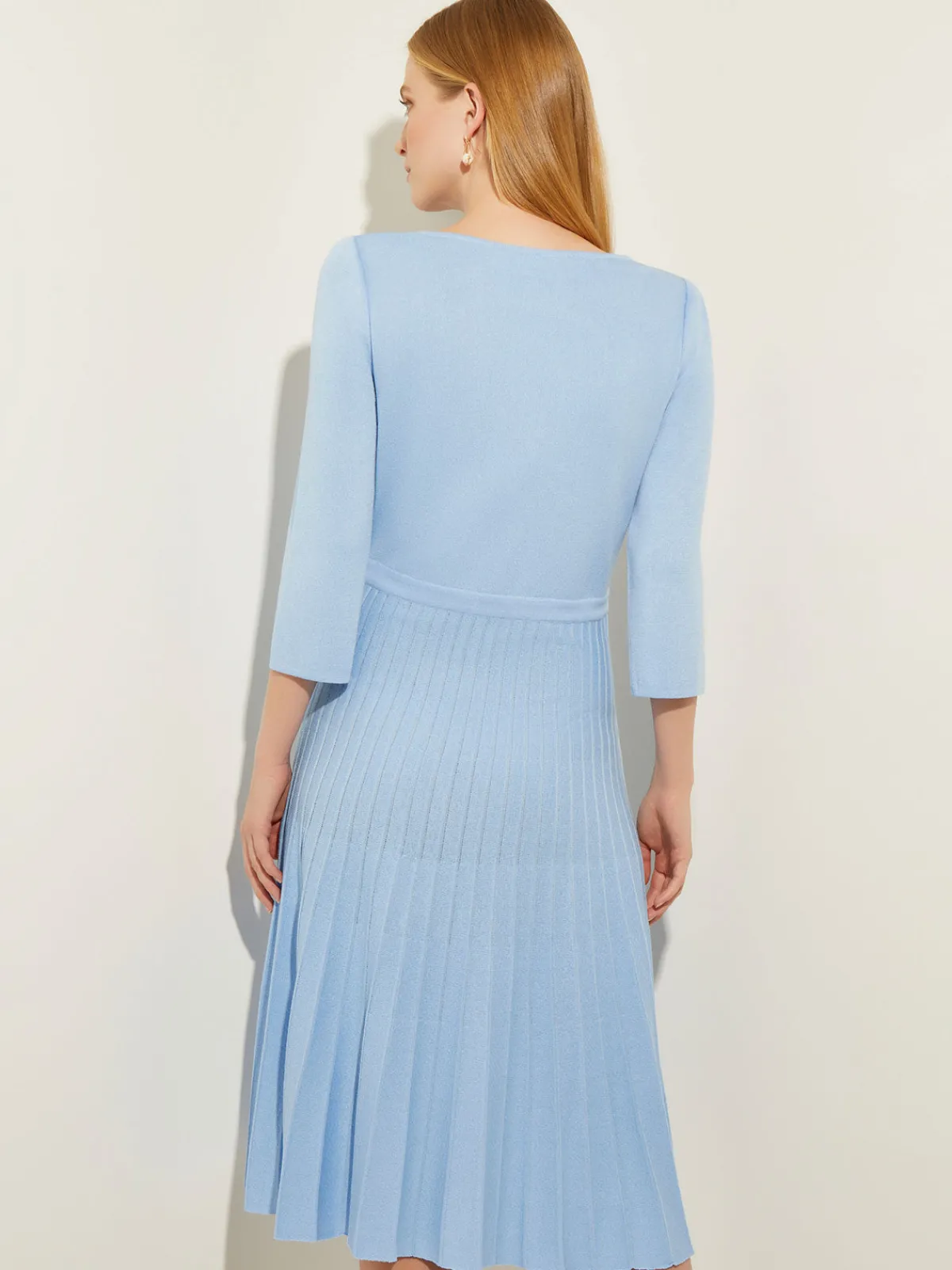 Dresses|Misook Pleated Contrast Panel Soft Knit Dress CirrusBlue/White