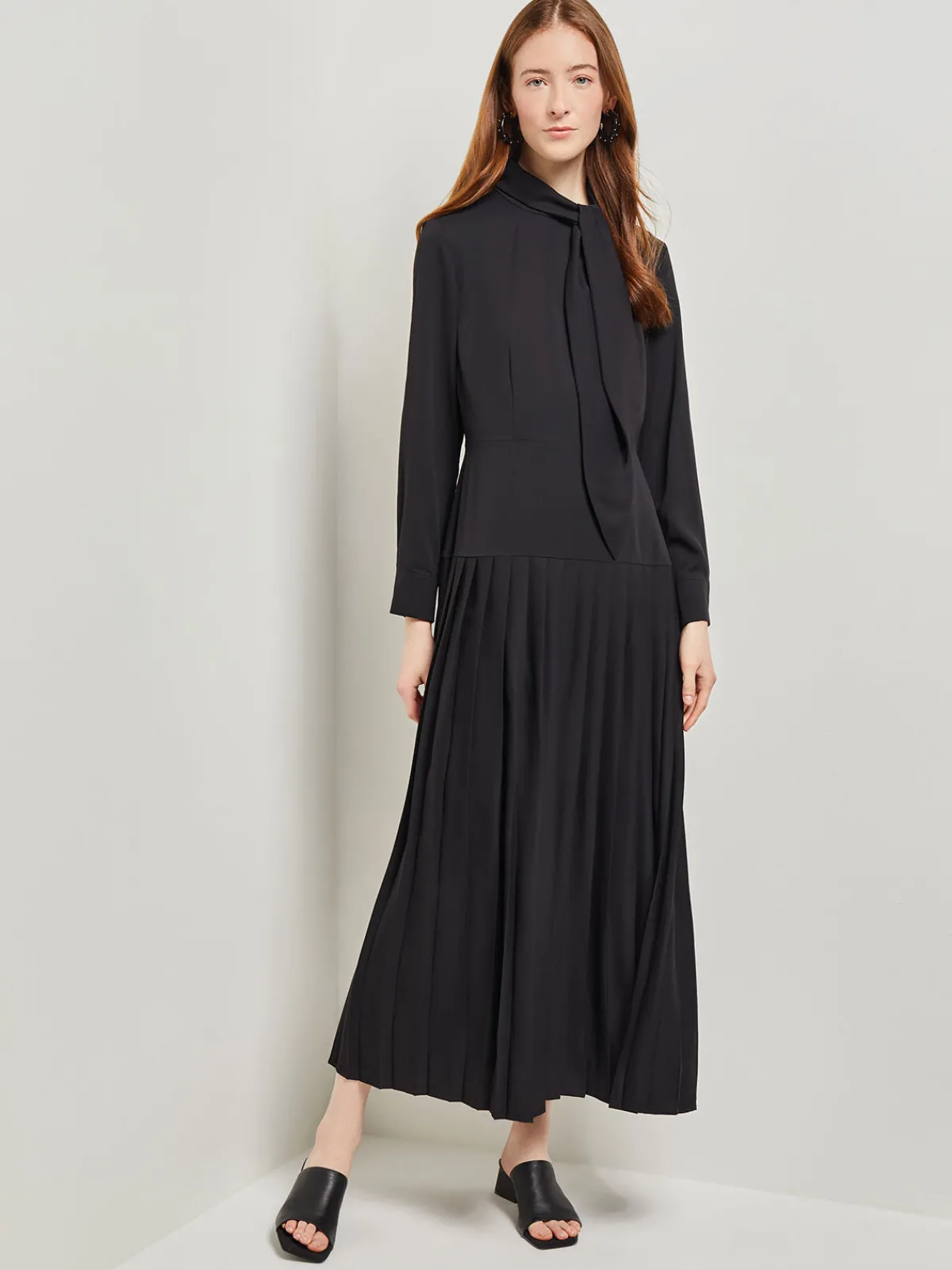 Dresses|Misook Tie Neck Pleated A-Line Maxi Dress Black